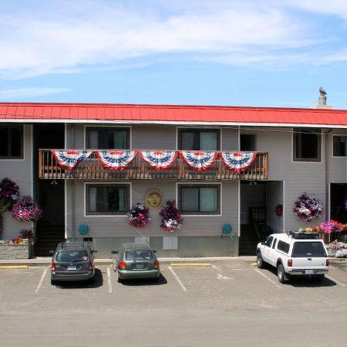 Tradewinds Motel Rockaway Beach Buitenkant foto