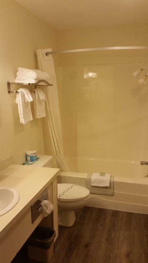 Tradewinds Motel Rockaway Beach Buitenkant foto