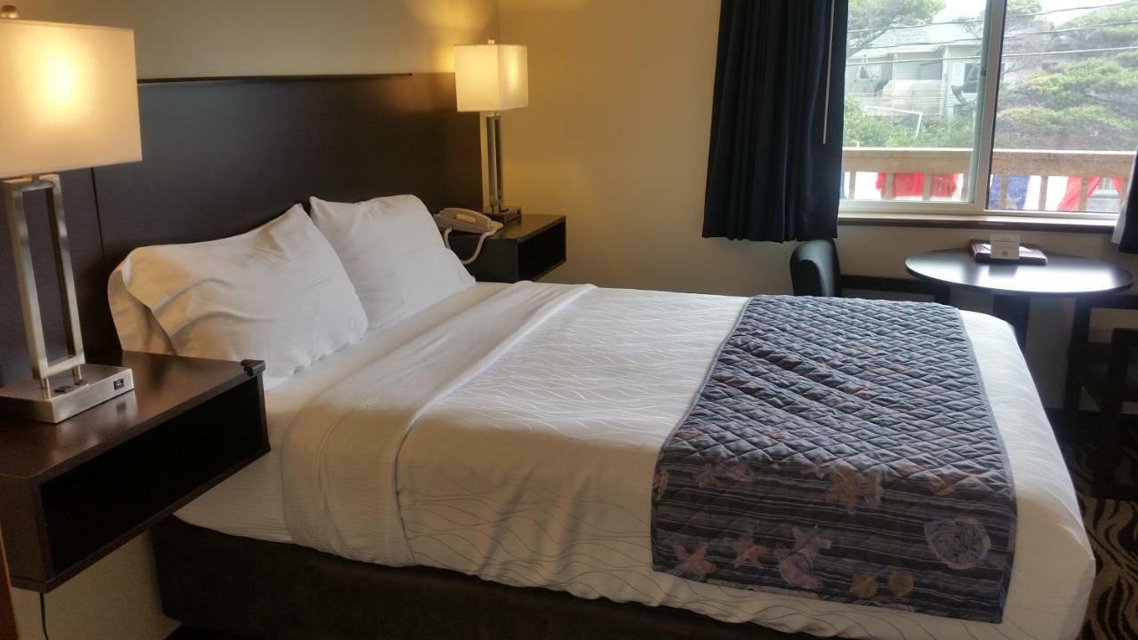 Tradewinds Motel Rockaway Beach Buitenkant foto